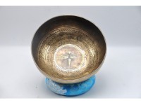 Eyes of Buddha Tibetan Singing Bowl with Om Mani Padme Hum Mantra & Endless Knot Design