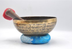 Eyes of Buddha Tibetan Singing Bowl with Om Mani Padme Hum Mantra & Endless Knot Design
