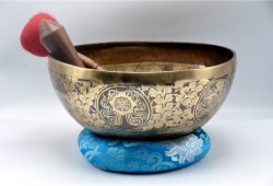 Home Yogi Tibetan Singing Bowl with Ashtamangala Symbols & Flower of Life Geometry