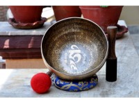 Handmade Tibetan Mantra Singing Bowl – Full Mantra Etched (Multi-Size)