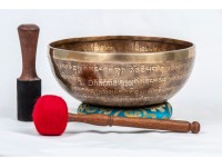 Dorje Tibetan Singing Bowl with Tibetan Mantra Ring & Tibetan Om Symbol