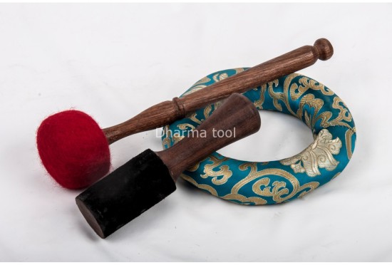 Dorje Tibetan Singing Bowl with Tibetan Mantra Ring & Tibetan Om Symbol