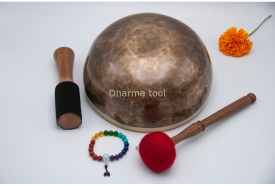 Hand-Engraved Buddha Tibetan Singing Bowl – Premium Artwork