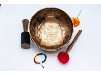 Hand-Engraved Guru Lama Tibetan Singing Bowl – Sacred Guru Mantra