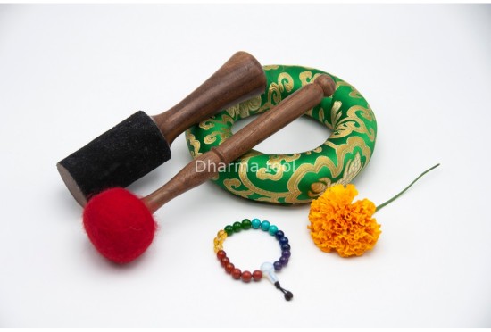 Hand-Engraved Avalokitesvara Tibetan Singing Bowl – Compassion Mantra Engraved