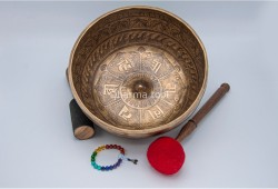 Lingam Tibetan Singing Bowl with Eight Auspicious Symbols, Lotus Mantra & Mandala Design