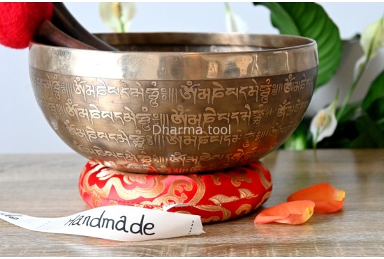 Full Tibetan Mantra Etched Singing Bowl with Mantra Mandala & Double Dorje (Multiple Sizes)