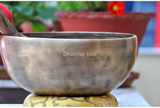 Green Tara Etched – Handmade Tibetan Singing Bowl (Multiple Size Options)