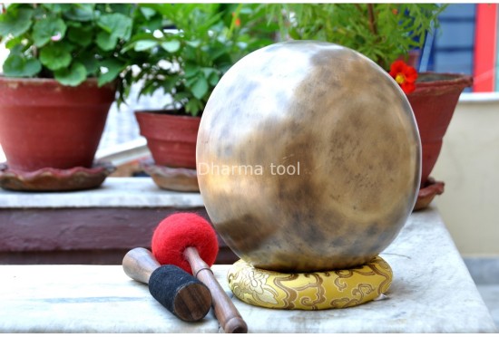 Green Tara Etched – Handmade Tibetan Singing Bowl (Multiple Size Options)