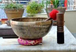 Tibetan Mantra & Endless Knot Etched Singing Bowl – Handmade Himalayan Bowl with Double Dorje (Multiple Size Options)