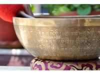 Tibetan Mantra & Endless Knot Etched Tibetan Singing Bowl – Tibetan Om Back (Multiple Size Options)