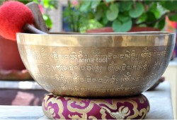Tibetan Mantra & Endless Knot Etched Tibetan Singing Bowl – Tibetan Om Back (Multiple Size Options)