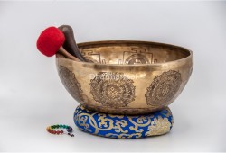 Premium Manjushree Tibetan Singing Bowl with Tibetan Mantra & Double Fish Symbol