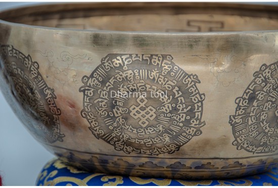 Premium Manjushree Tibetan Singing Bowl with Tibetan Mantra & Double Fish Symbol