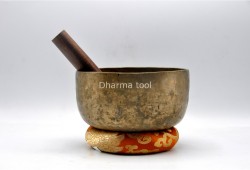 Old Collected Thadobati Singing Bowl – Antique Himalayan Bowl