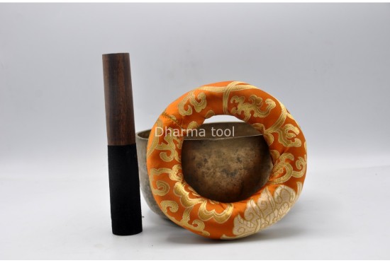 Old Collected Thadobati Singing Bowl – Antique Himalayan Bowl