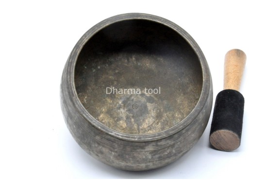 Old Collected Mani Singing Bowl – Antique Himalayan Bowl