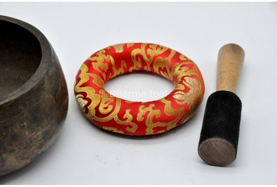 Old Collected Mani Singing Bowl – Antique Himalayan Bowl