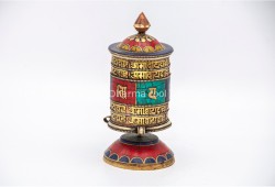 6.5-Inch Tabletop Tibetan Prayer Wheel – Stone Inlay & Mantra Design
