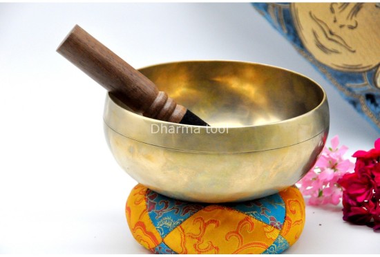 7-Inch Tibetan Therapy Singing Bowl – Premium Handmade Massage Singing Bowl