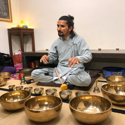 Akash Banjara Singing Bowl Master