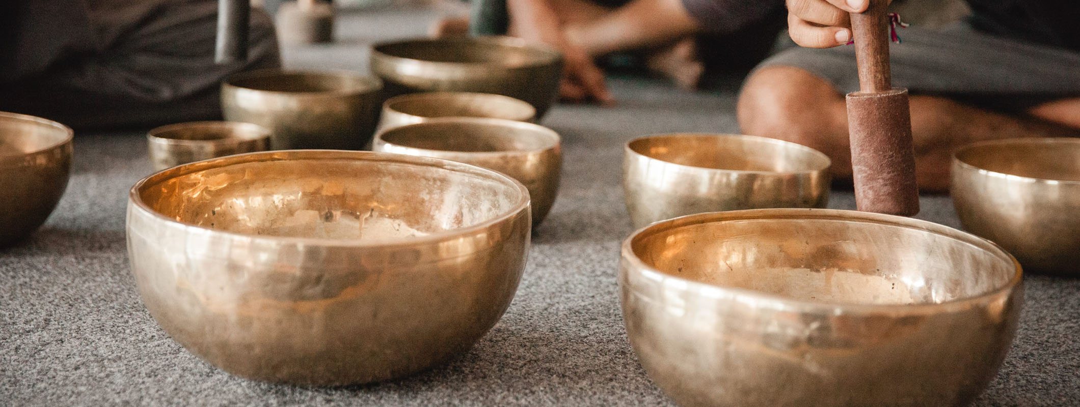 How to Choose a Singing Bowl Guide