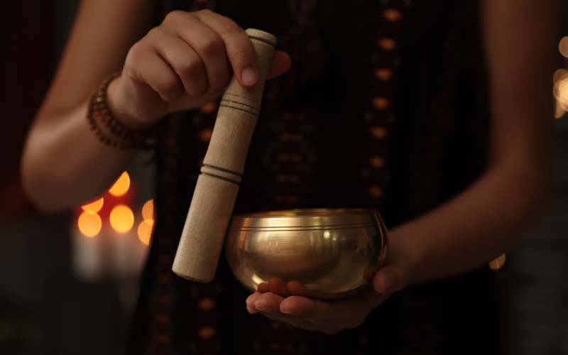 Hand Casted Tibetan Singing Bowl - Smooth Symmetrical Singing Bowl with Clear Tone from Nepal