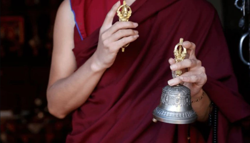 Using Tibetan Bell and Dorje in Healing